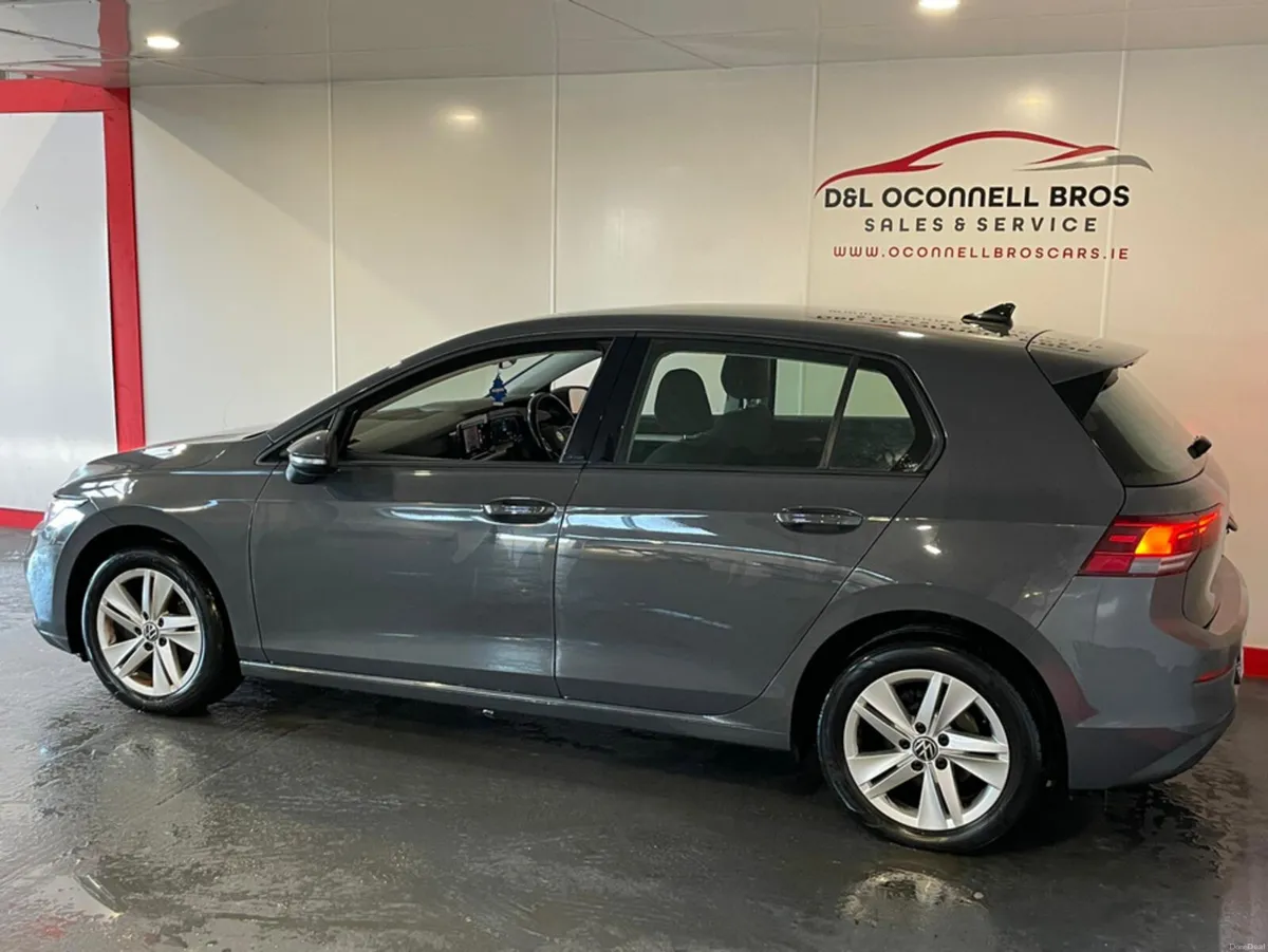 Volkswagen Golf 1.0 TSI 110HP 5DR - Image 6
