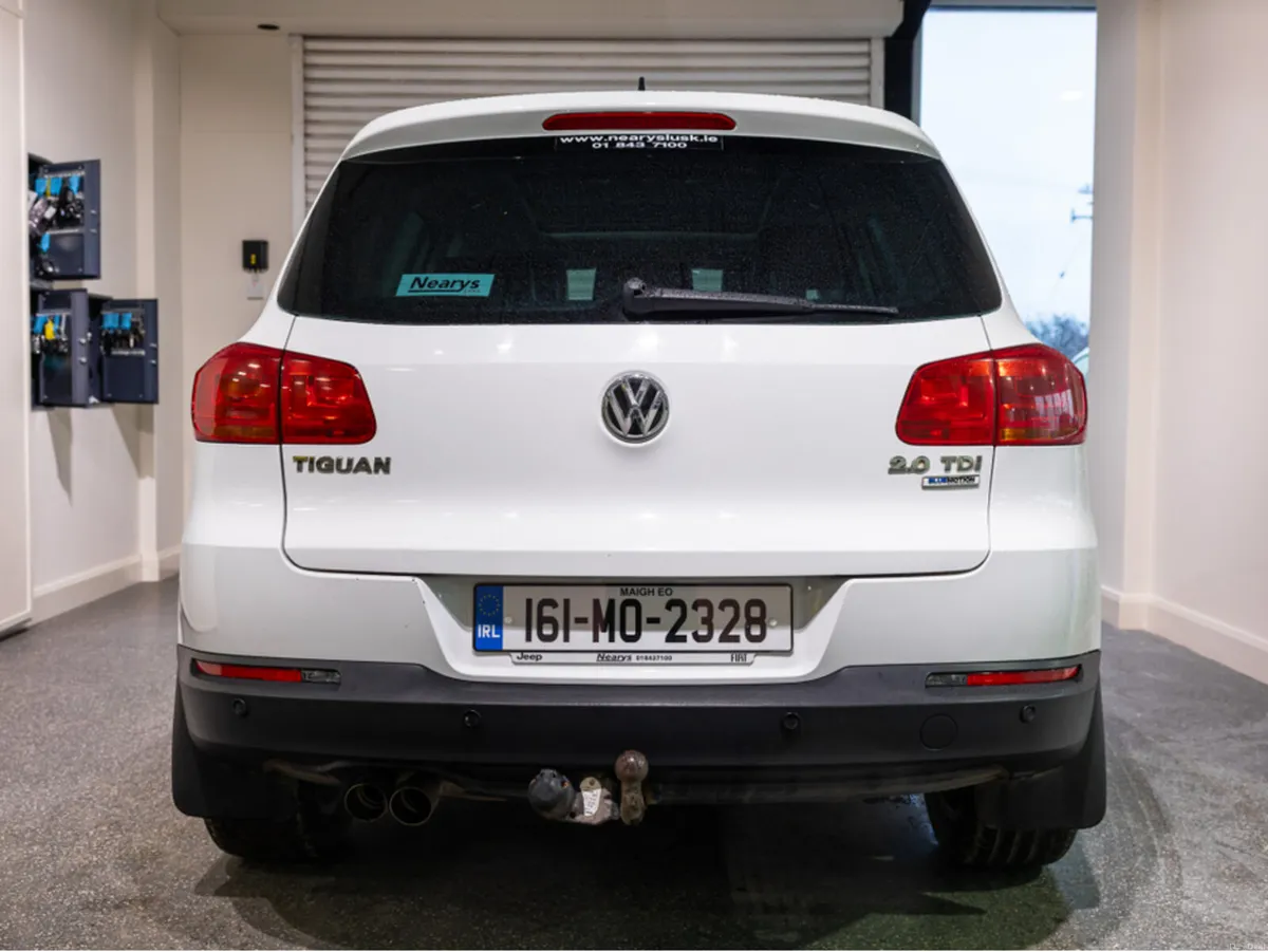 Volkswagen Tiguan SPORT 2.0 TDI 110HP MANUAL 6SPEE - Image 5