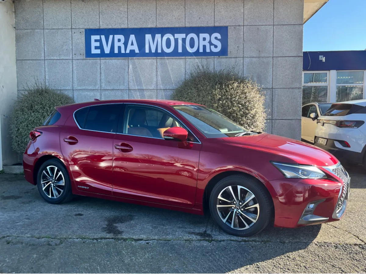 Lexus CT AUTOMATIC HYBRID 1.8 PETROL //REVERSE CAM - Image 3