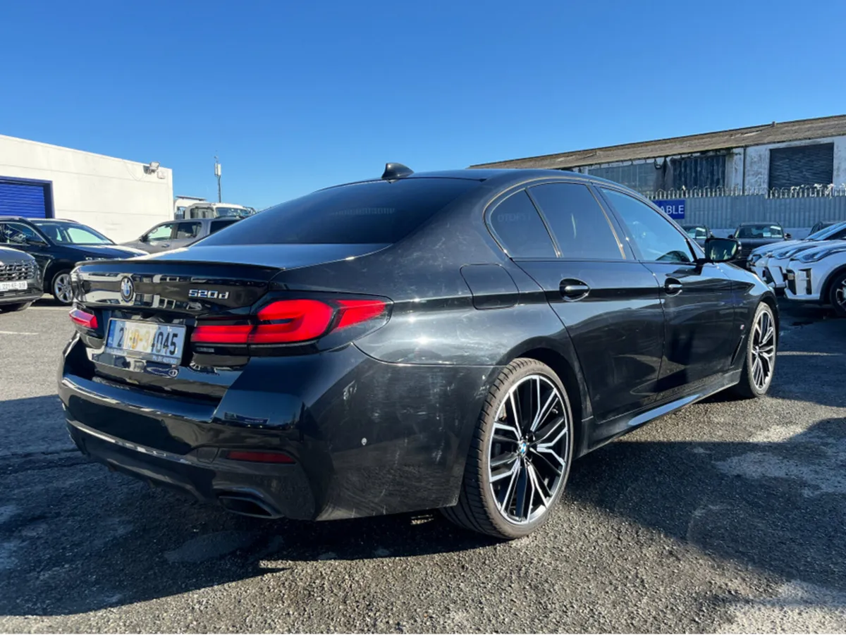 BMW 5-Series 520D M-SPORT 2.0 DIESEL LCI MHEV - Image 4