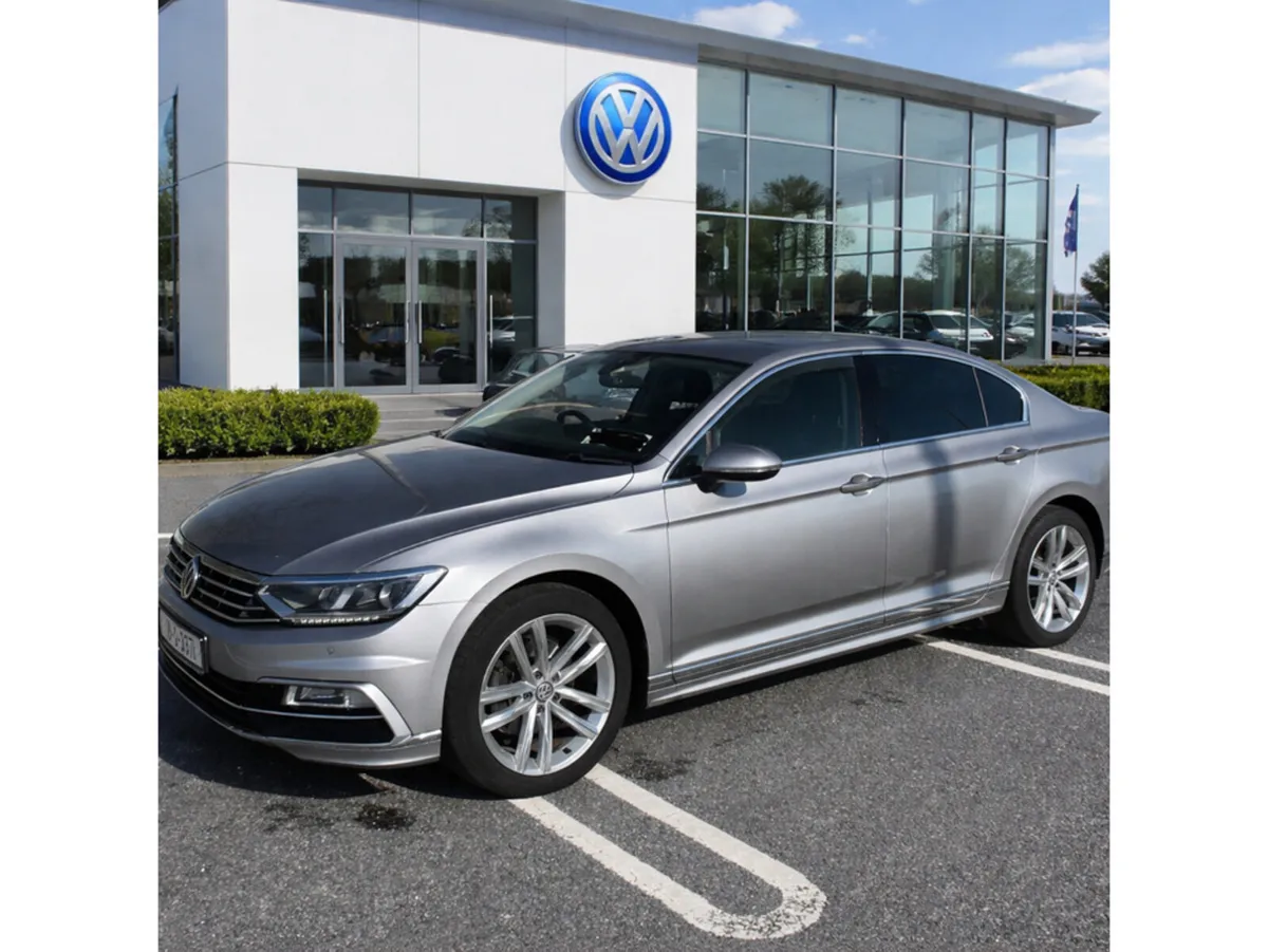 Volkswagen Passat HIGHLINE 2.0 TDI D6F 150