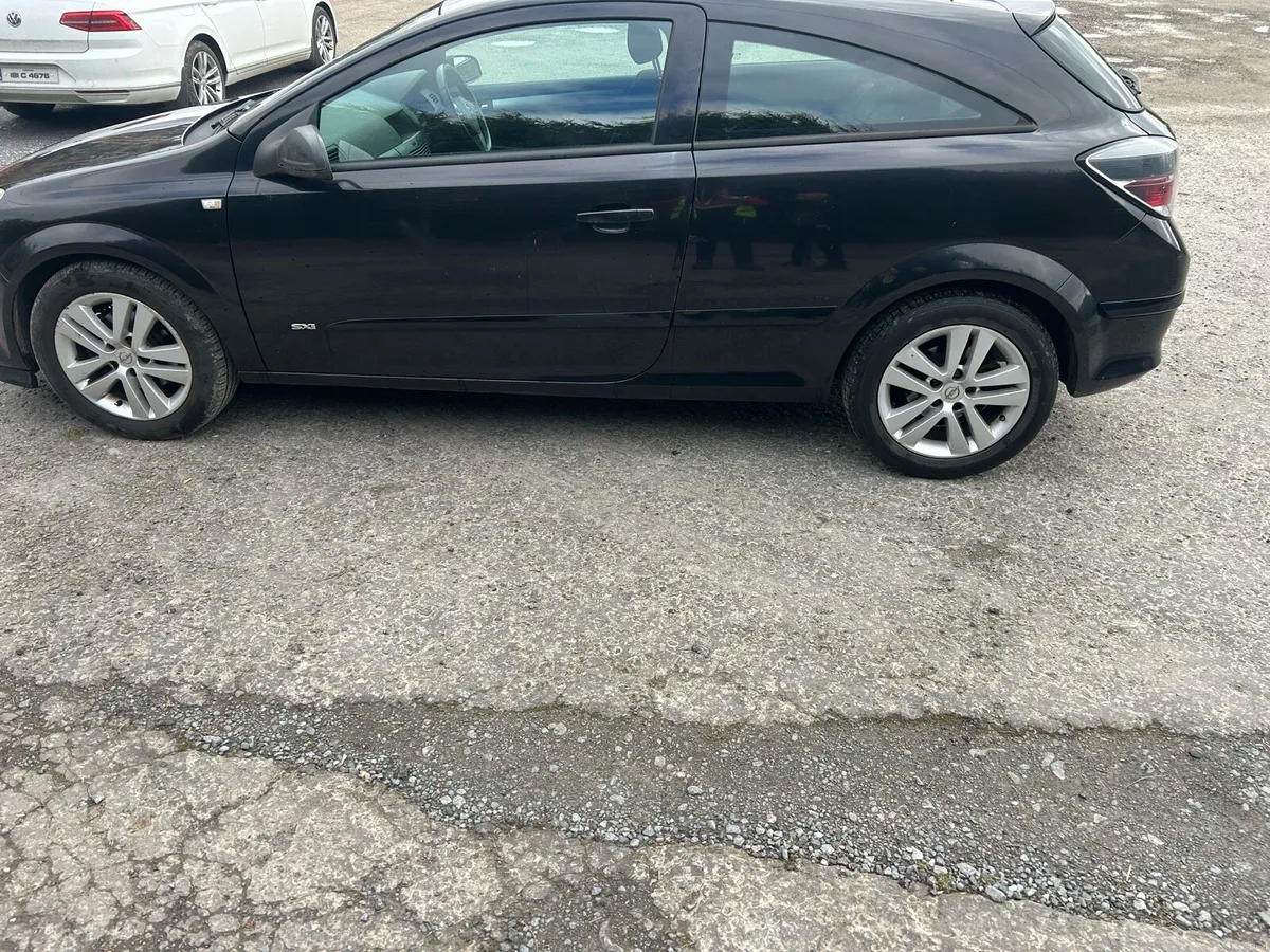 Opel Astra - Image 2