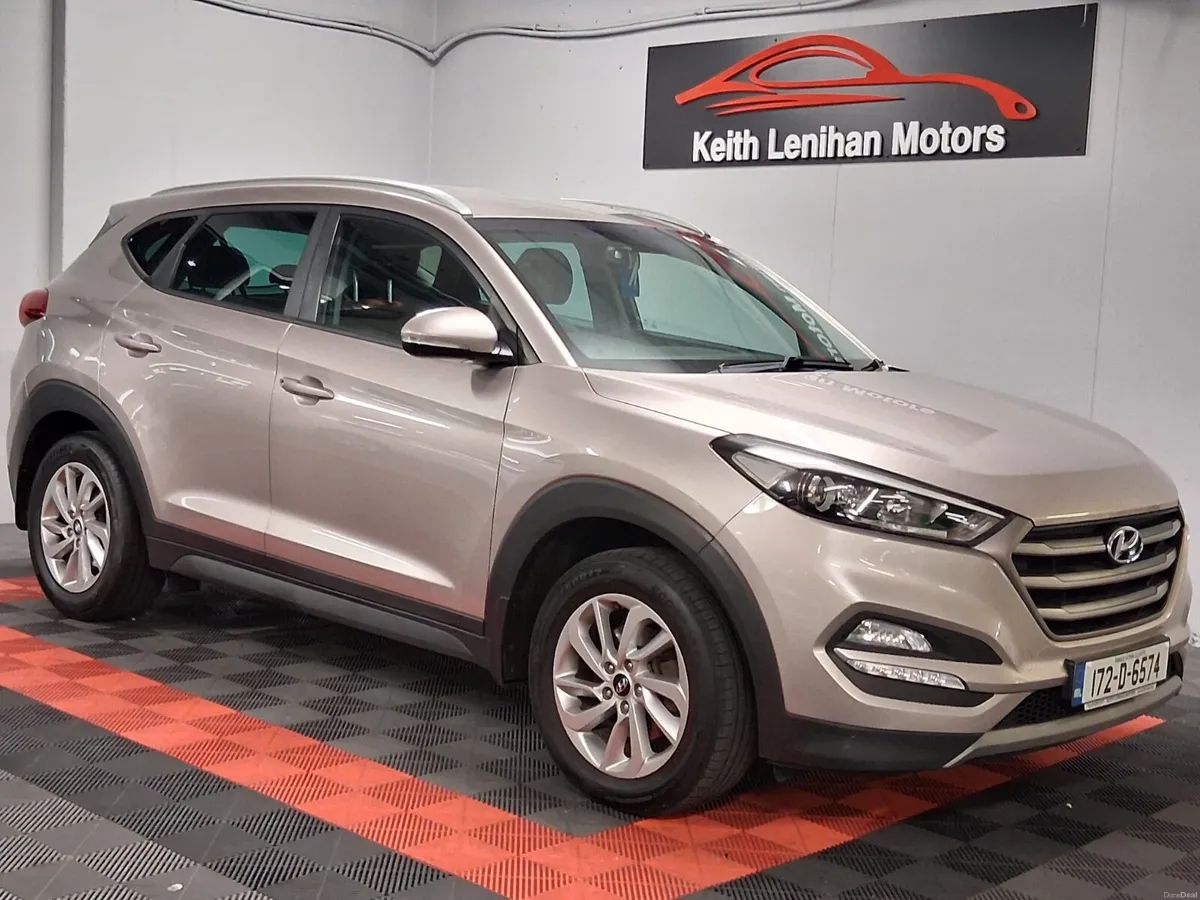 2017 Hyundai Tucson **EXECUTIVE  - LOW KMS** - Image 1