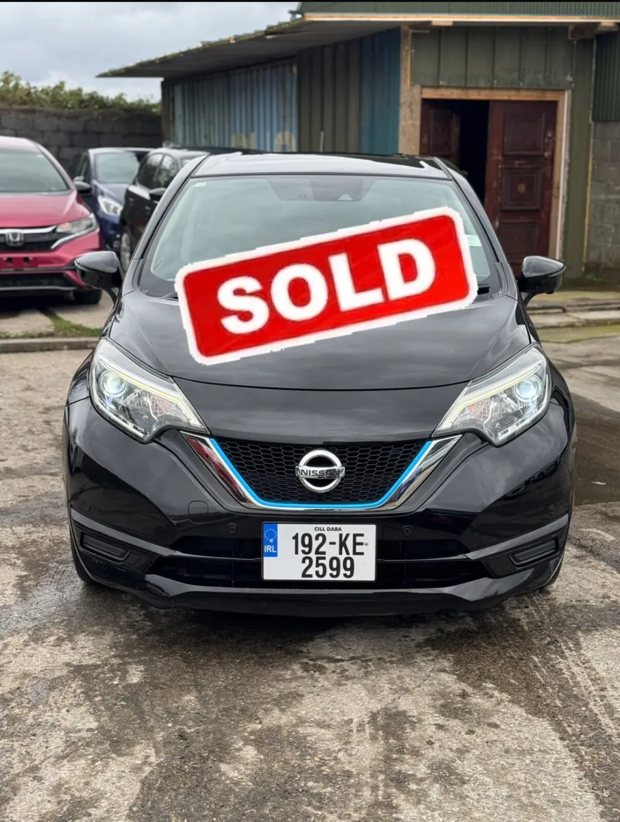 NISSAN NOTE e-POWER Auto 2019 49000KM 2 keys - Image 1