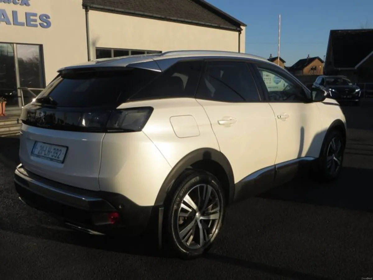 Peugeot 3008 FL ALLURE 1.2 PETROL - Image 3
