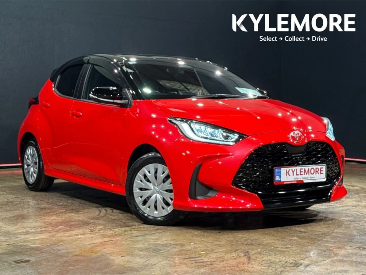 Toyota Yaris 1.5 - Image 1