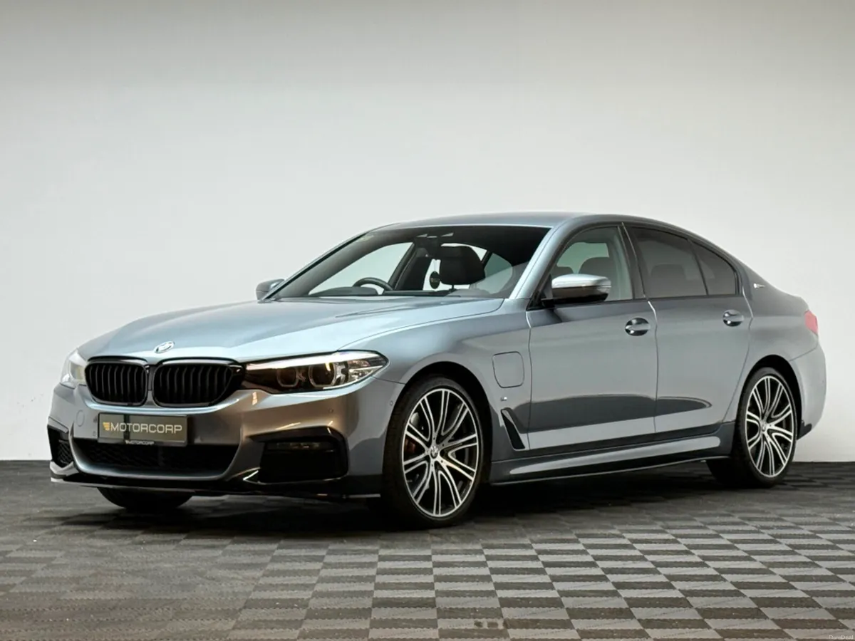 BMW 5-Series 530E M SPORT - Image 3