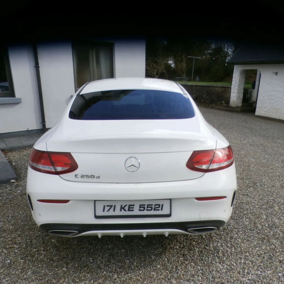 Mercedes-Benz C-Class C250d AMG line Coupe 2017 - Image 2