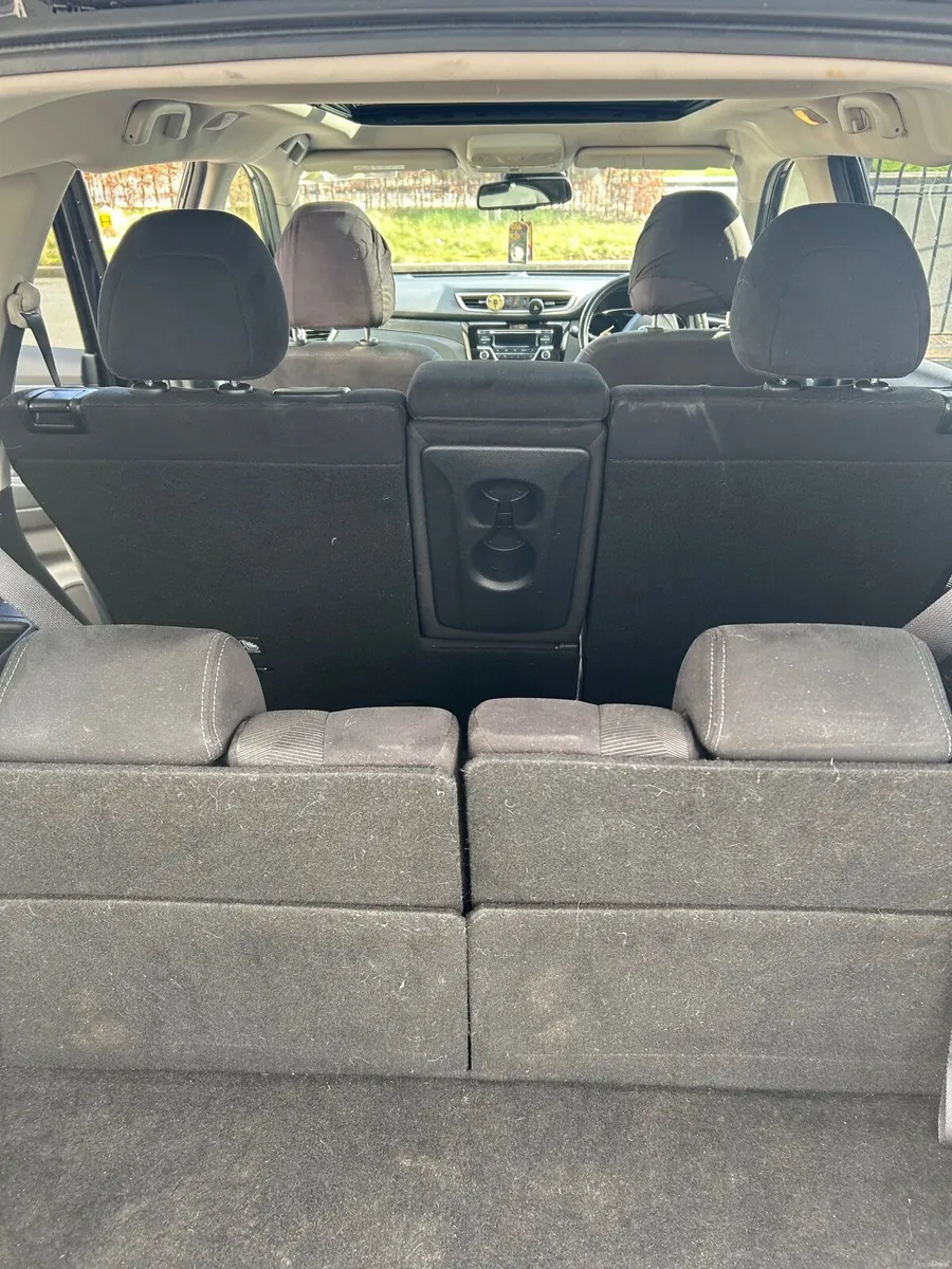 Nissan X-Trail 2016 7 seats NCTMAR27 low mileage - Image 4