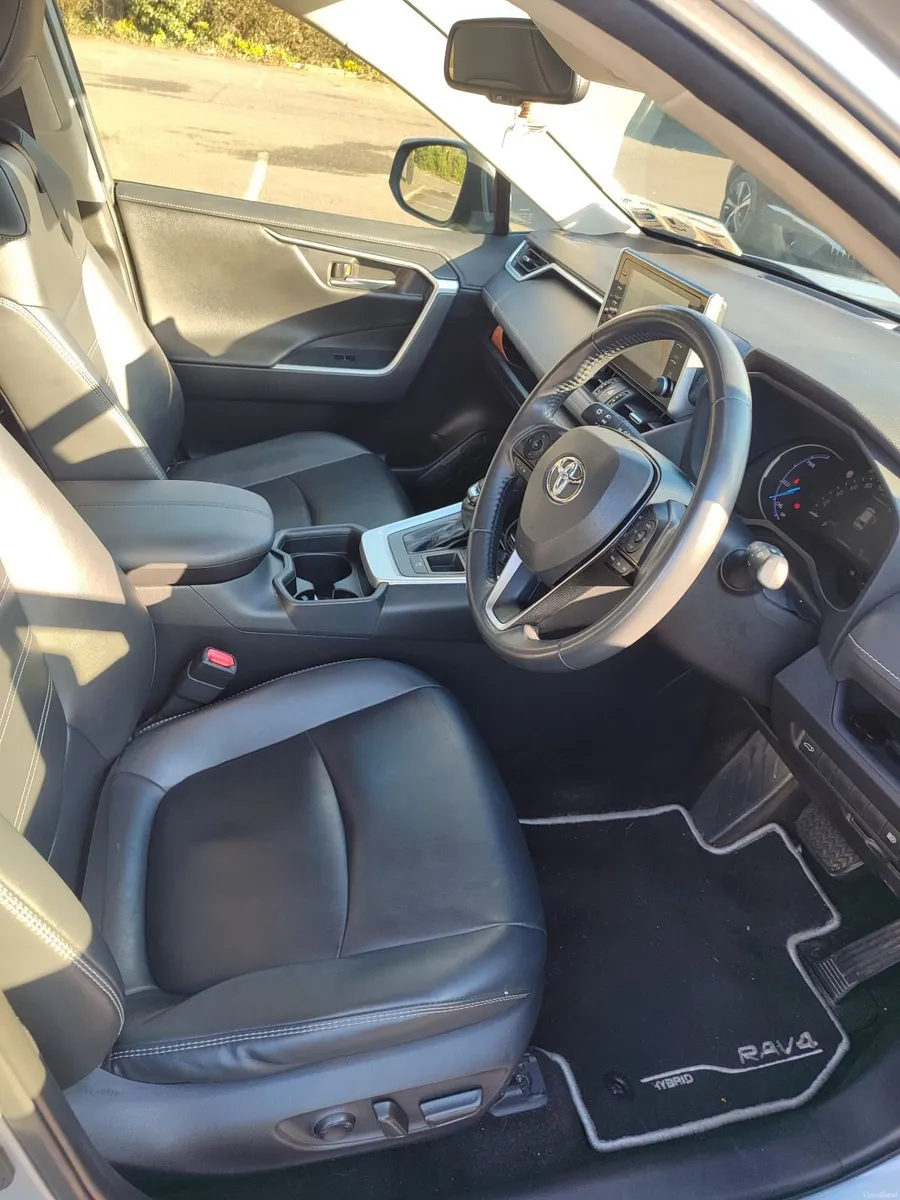 Toyota RAV4 2020 Sol New NCT!!!Low Mileage - Image 2