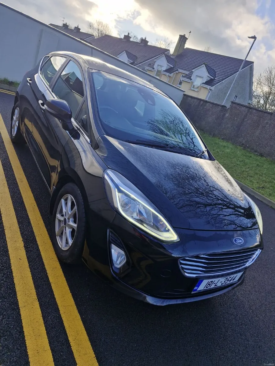 Ford Fiesta 2018 - Image 2