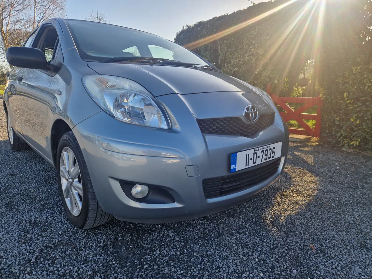 Toyota Yaris Sport 2011 - Image 1