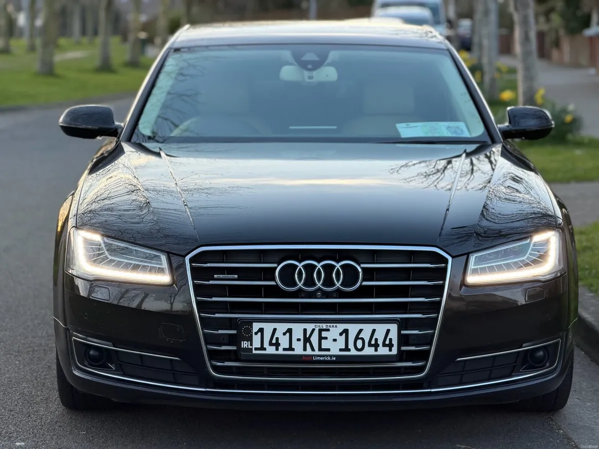 Audi A8 exclusive 3.0 Tdi Quattro 2014 - Image 2