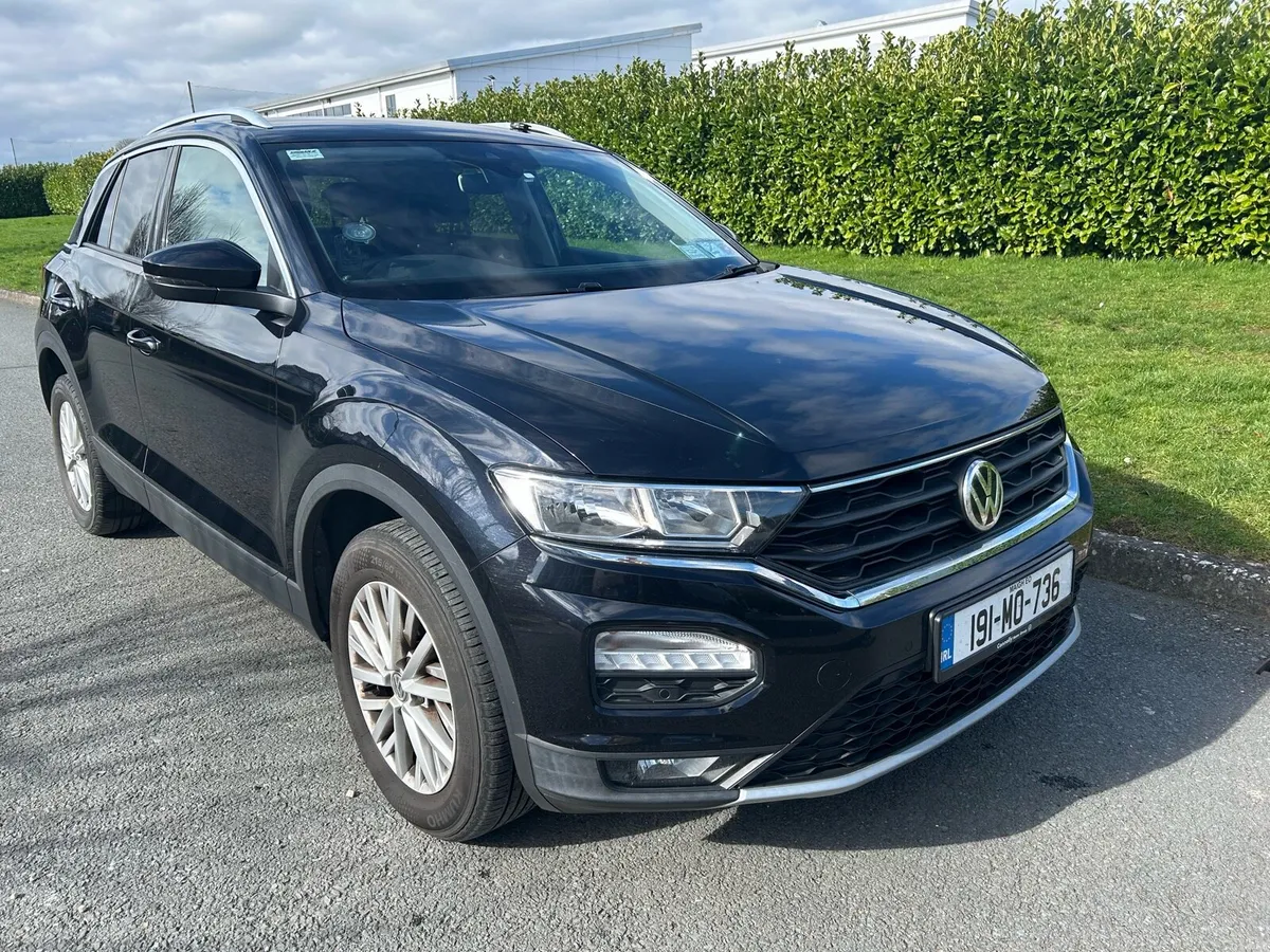Volkswagen T-ROC 1.0 TSI - Image 1