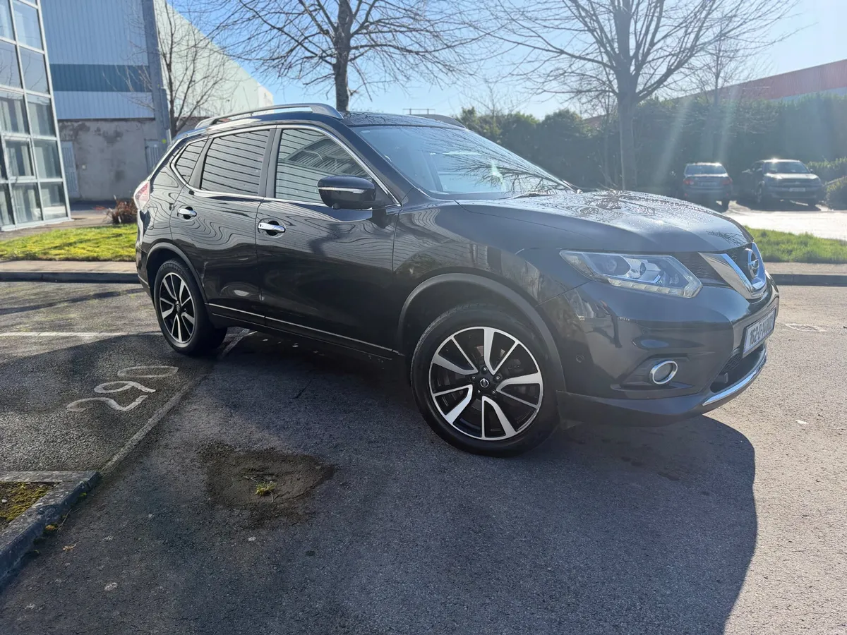 162 Nissan X-Trail 7 Seats ~ Cream Leather & Roof - Image 4