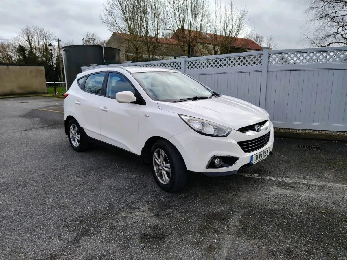 131 Hyundai ix 35 - Image 1