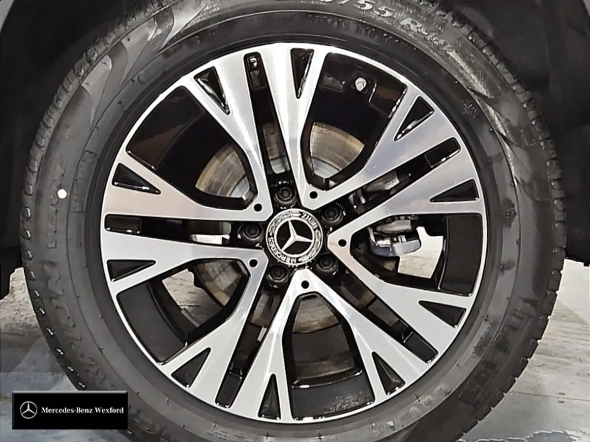 Mercedes-Benz GLA 180D Progressive Plus - Image 5