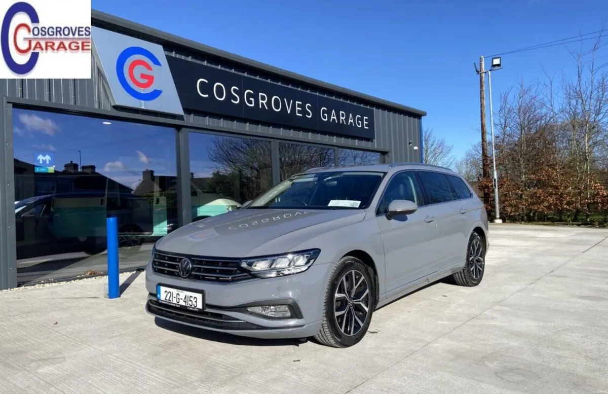Volkswagen Passat 2022 - Image 1