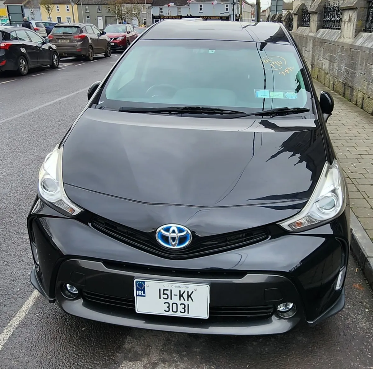 151 Toyota prius alpha Hybrid AUTOMATIC - Image 1