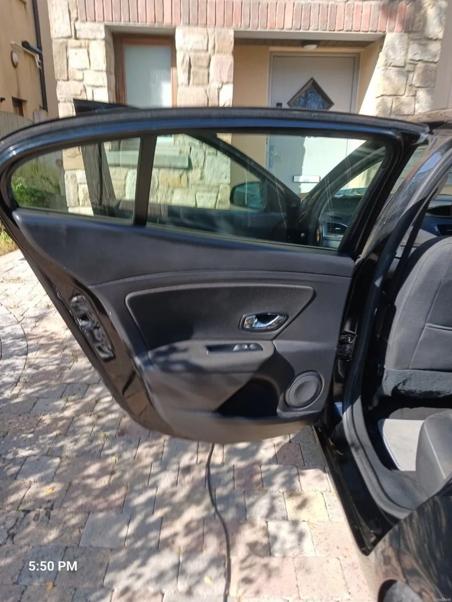 Renault Fluence 2015 - Image 4