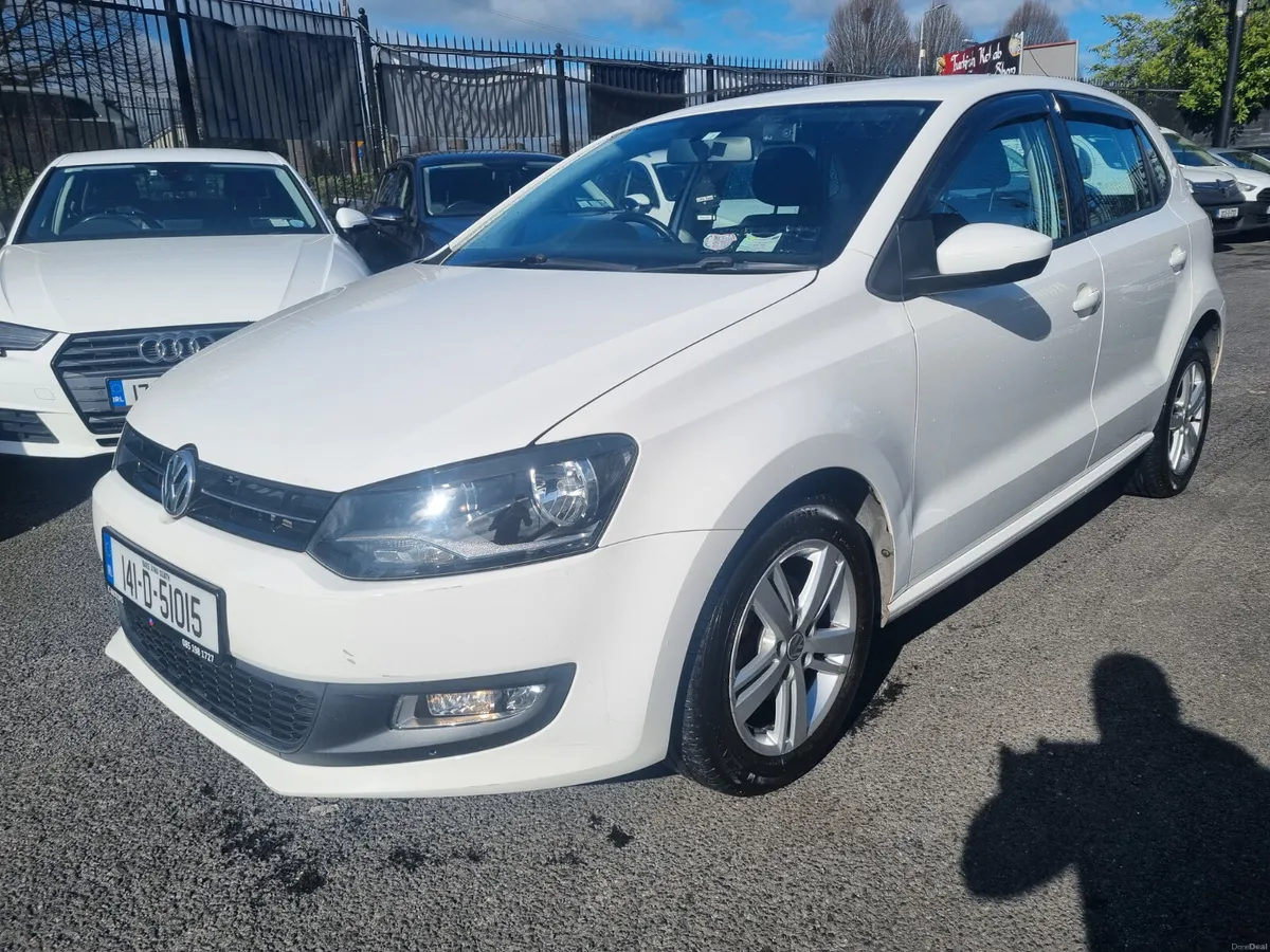 Volkswagen Polo  Automatic  2014 - Image 4