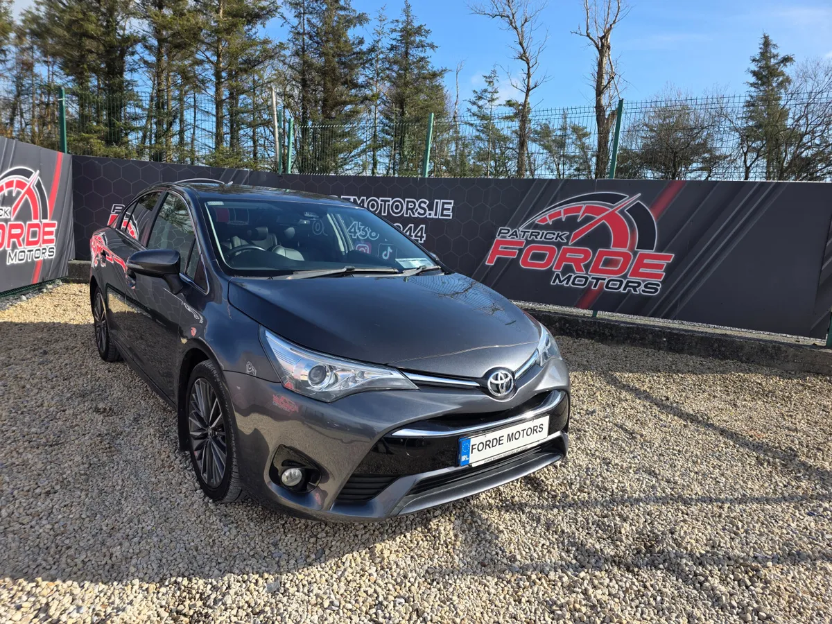 Toyota Avensis 2017 - Image 1