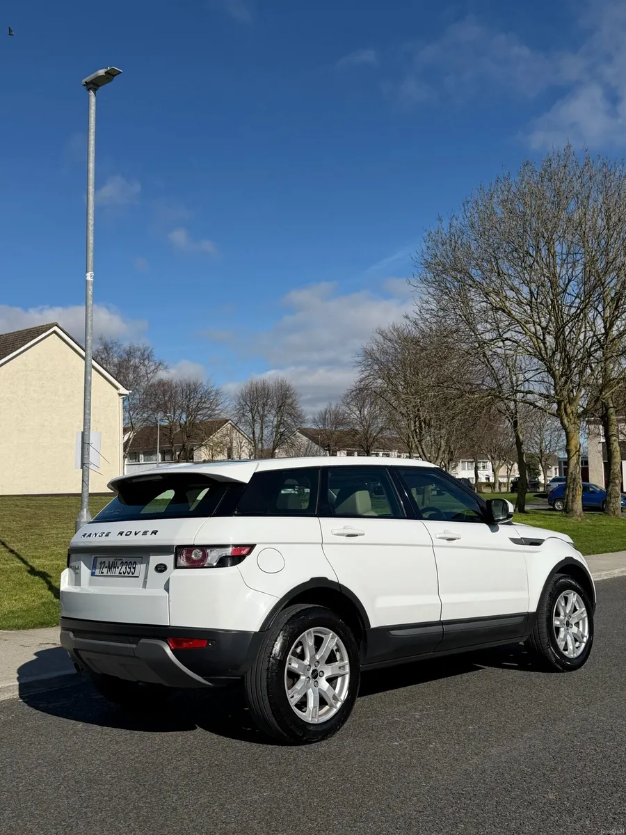 Range Rover Evogue 2.2D New Nct 11/26 & Tax 9/26 - Image 4
