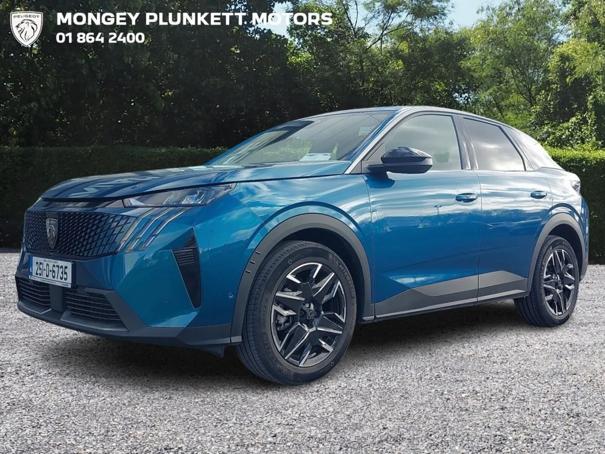 Peugeot 3008 1.2 MHEV PureTech 136bhp eDCS6 Allure - Image 3