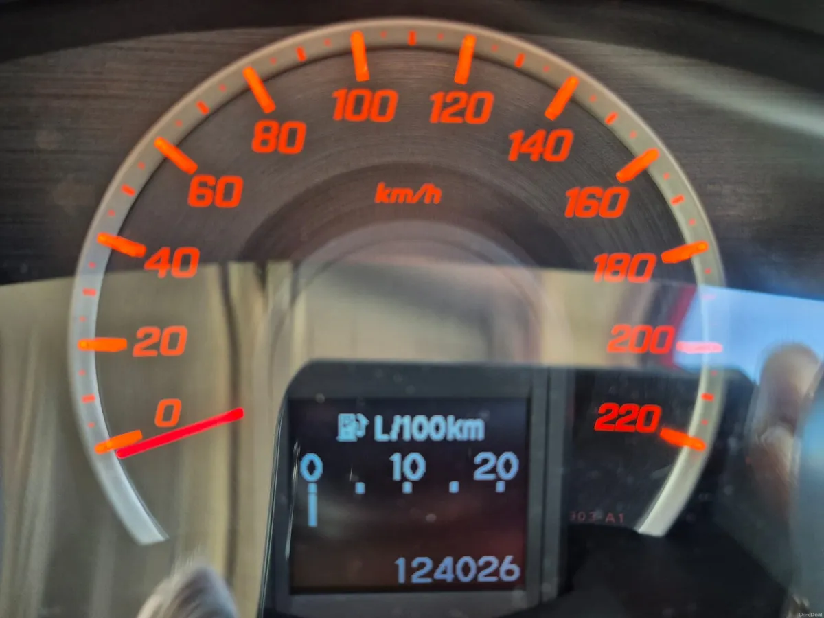 MINT Honda Jazz 2013 AUTOMATIC - Image 4