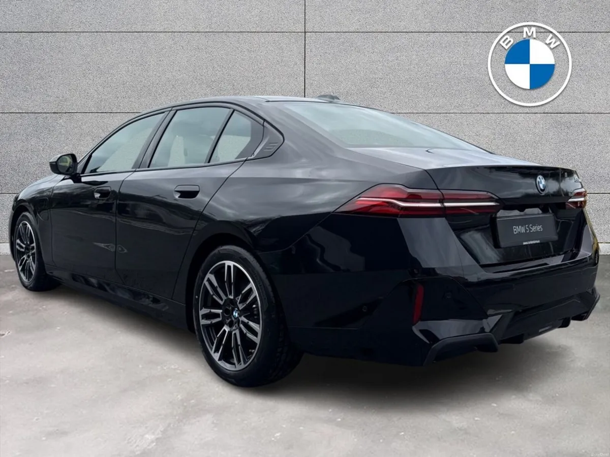 BMW 5-Series 530E MSport - Image 2