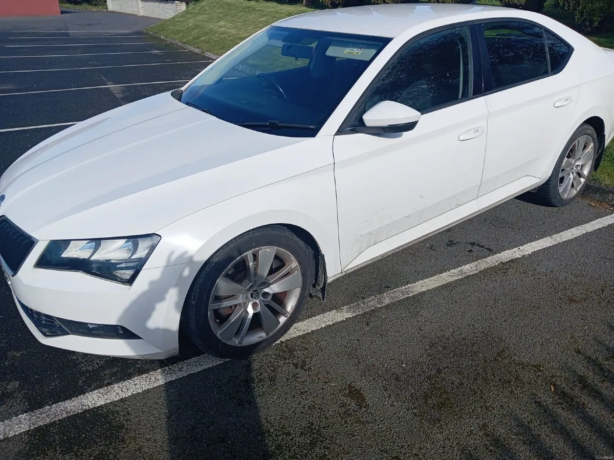 Skoda superb 2016 1.6 - Image 4