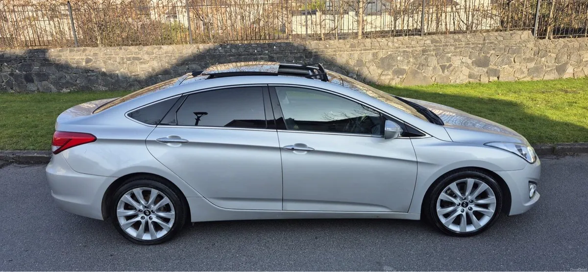 12 Hyundai i40 Auto low mileage - New NCT - Image 4