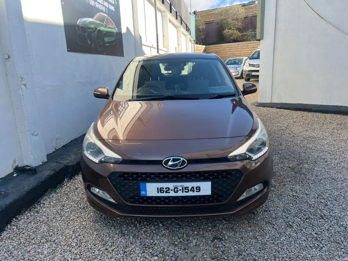 2016 Hyundai i20 1.2 Deluxe - Image 4