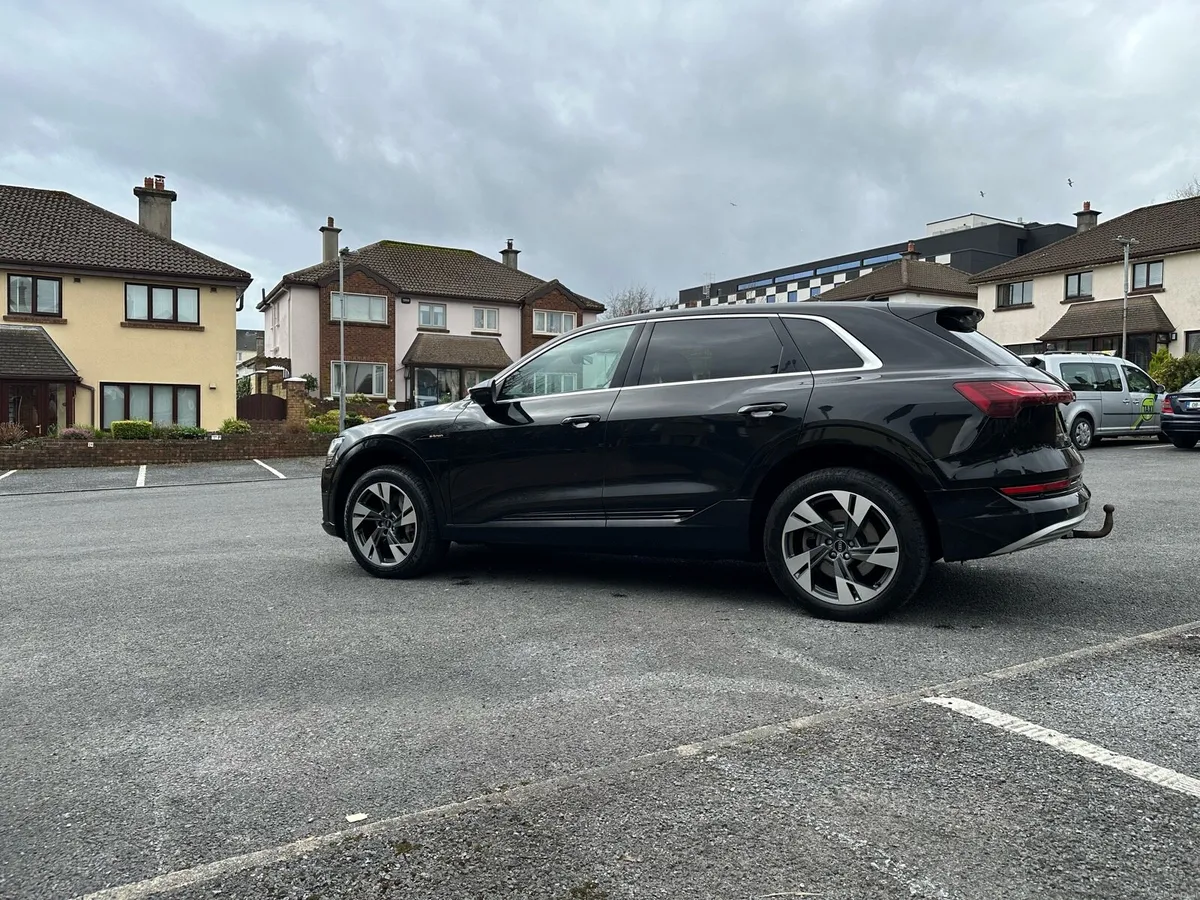 Audi e-tron 2021 - Image 3