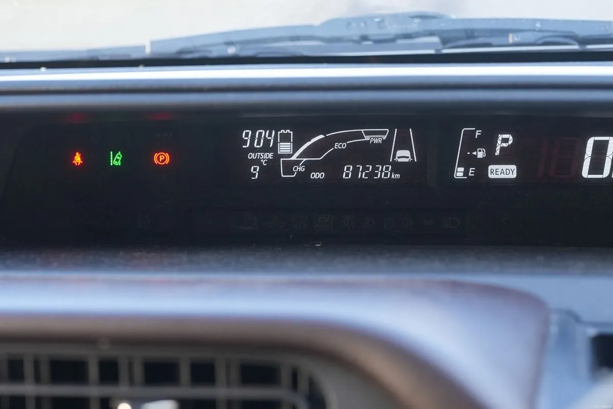 2017 Toyota Aqua | 87k km | NCT 2028 | 1 Owner - Image 4