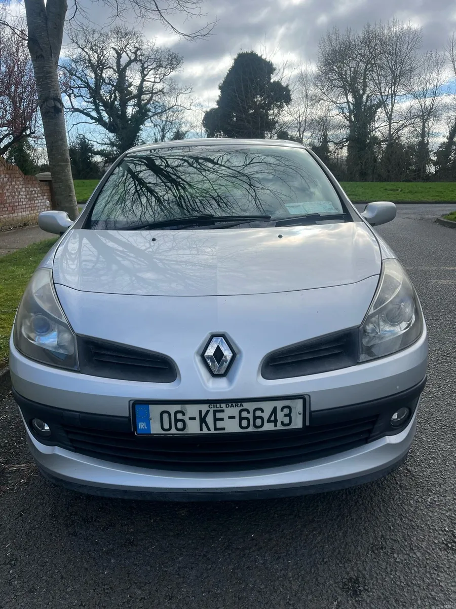 Renault Clio | 1.1 Petrol | NCT | 93,000km - Image 2