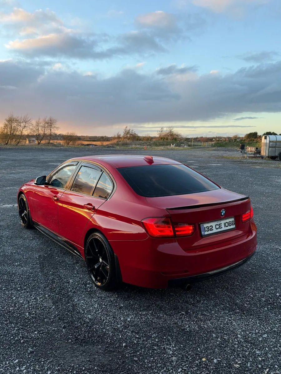 2013 BMW 320d M-Performance - Image 3