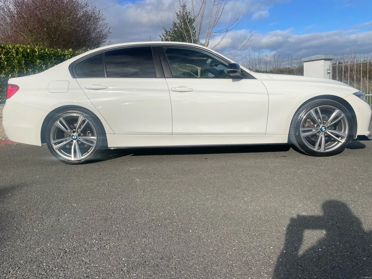 172 BMW 320D - Image 3