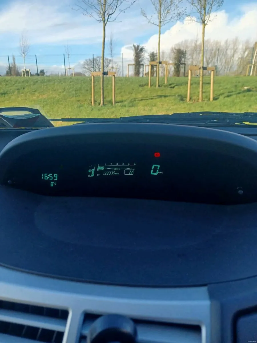 Toyota yaris 1.4 diesel - Image 3