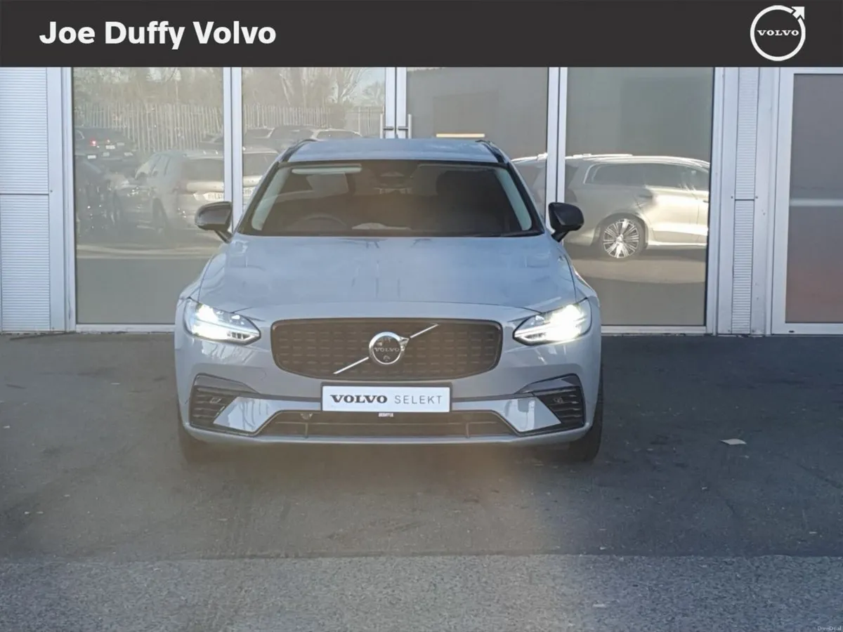 Volvo V90 V90 2.0 PLUS T6 RECHARGE AWD P - Image 4