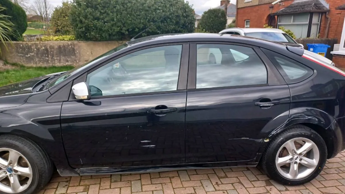 Ford Focus - Image 2