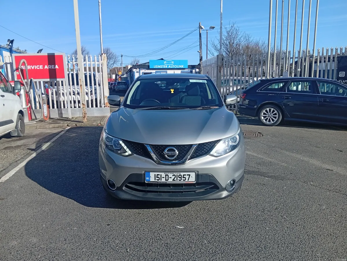 Nissan Qashqai 2015 low mileage - Image 2