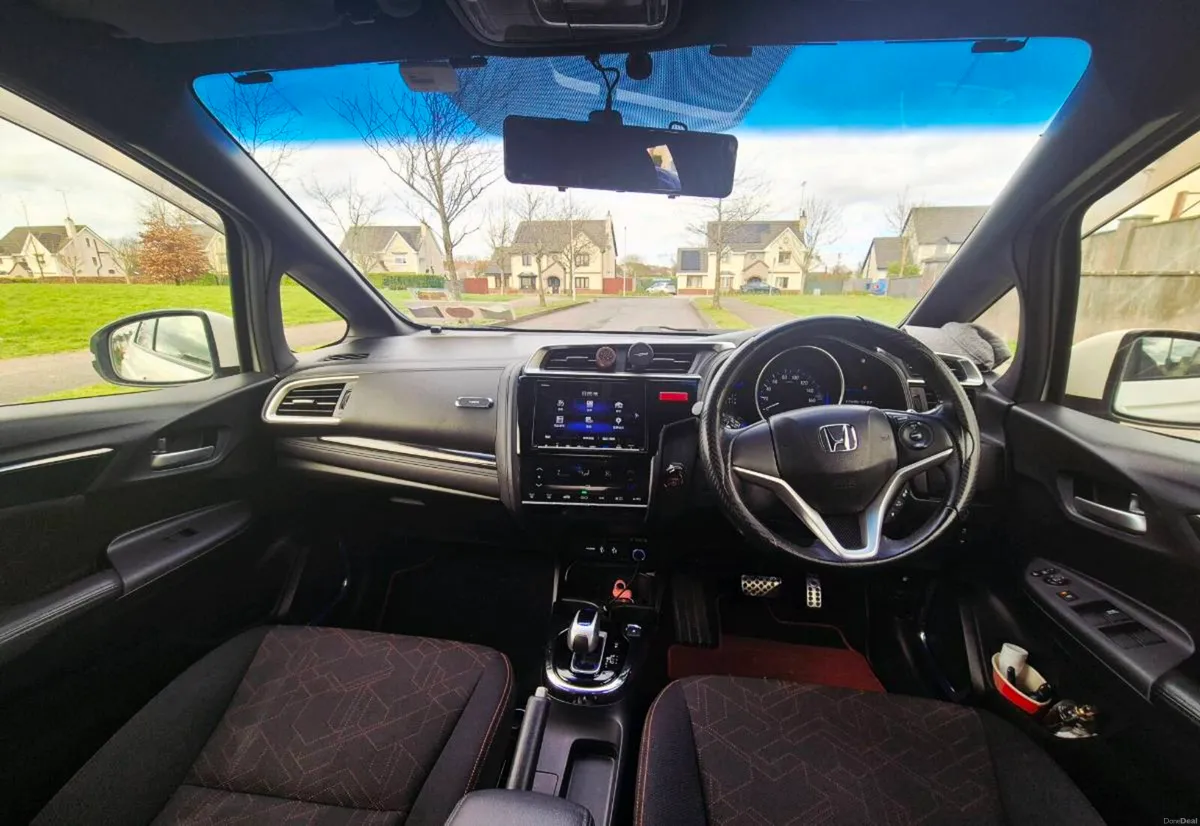 2013 HONDA FIT Sports Automatic - Image 4