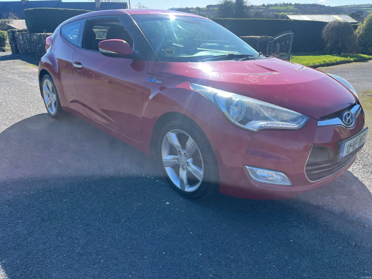 Hyundai Veloster 2012 1.6 new nct - Image 4
