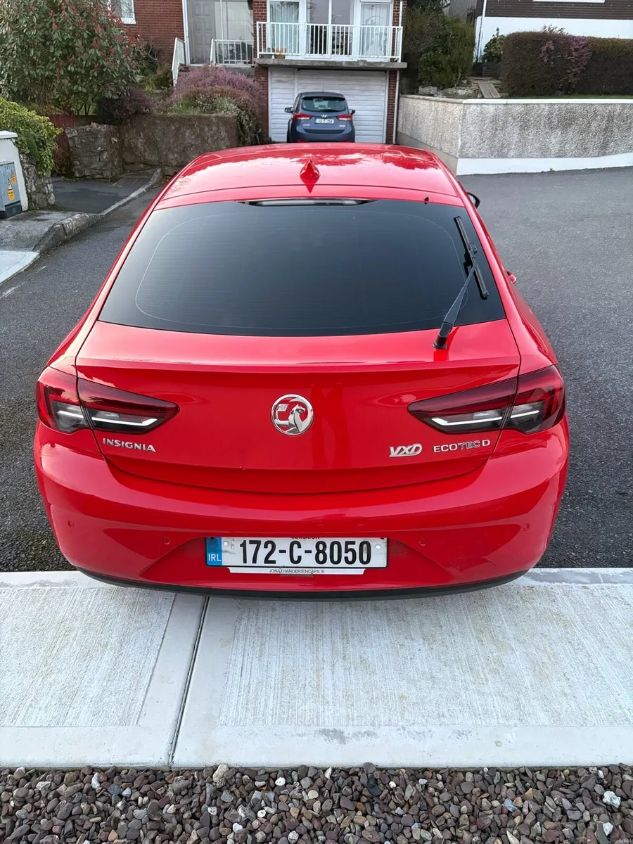Vauxhall Insignia 2017 1.6L Diesel- HIGH SPEC - Image 4