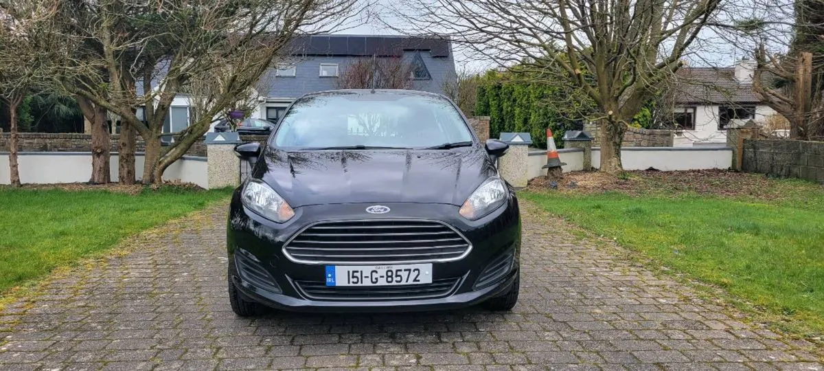 2015 Ford Fiesta - Image 2
