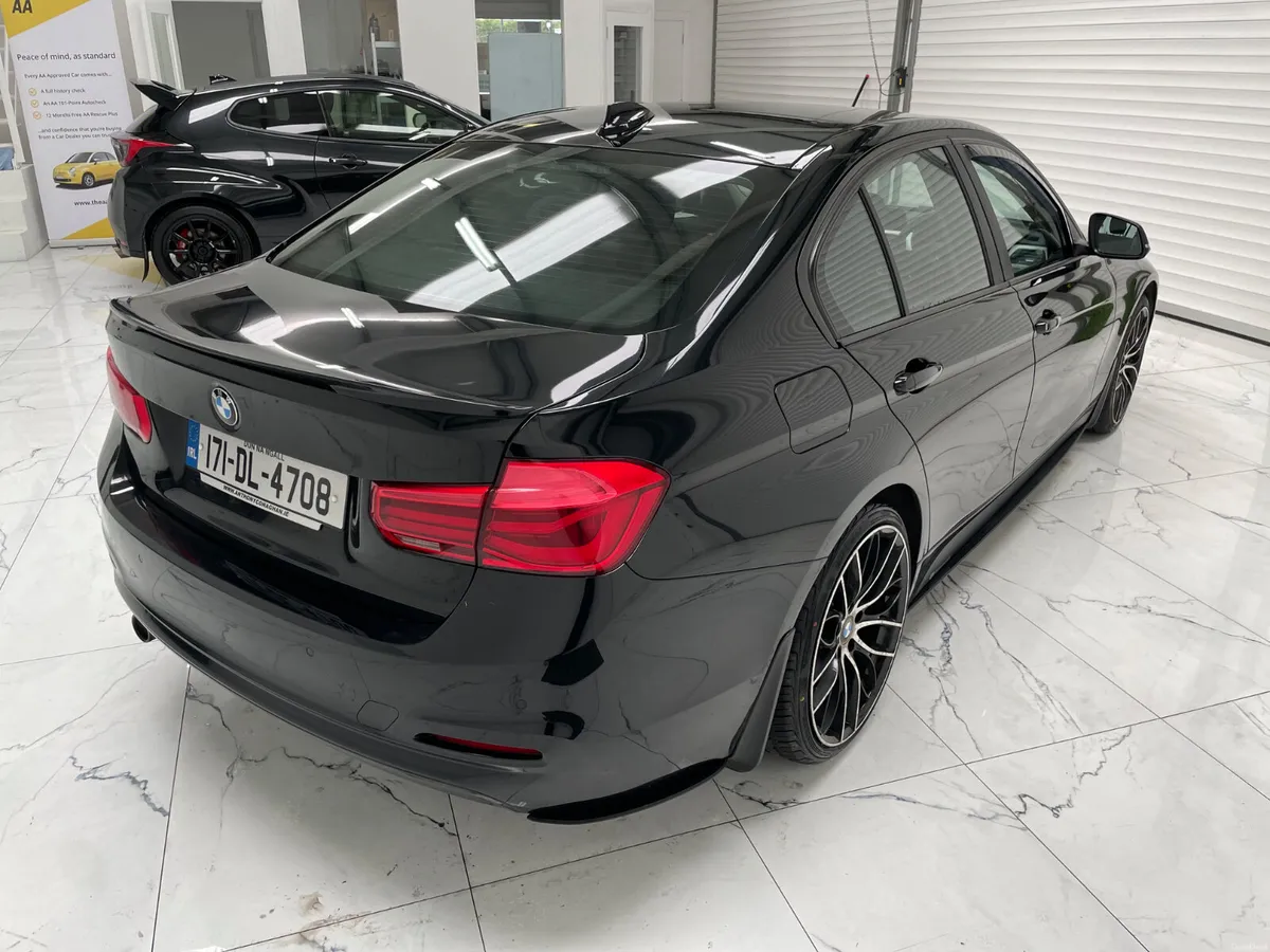 BMW 3-Series 2017 - Image 1