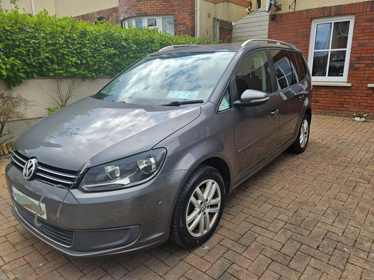 Volkswagen Touran 1.6 TDI Trendl. BlueMotion – 7se - Image 4