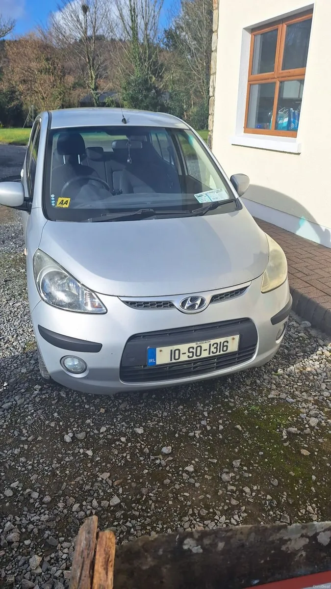 Hyundai i10 2010 - Image 1