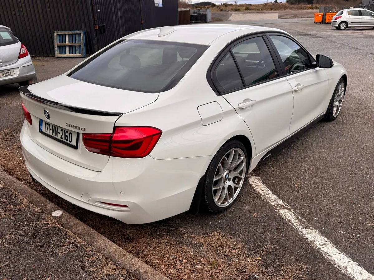 BMW 3 series - Image 4